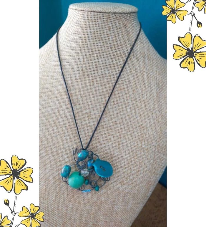 Collier fait main vintage – Fil noir & perles turquoise - Collection Brume Bleue - photo numéro 7