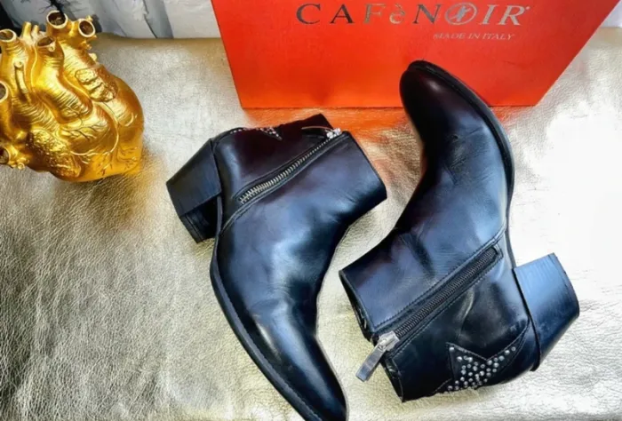 Borines en cuir et strass taille 38, Tres Bon État - CafeNoir - photo numéro 2
