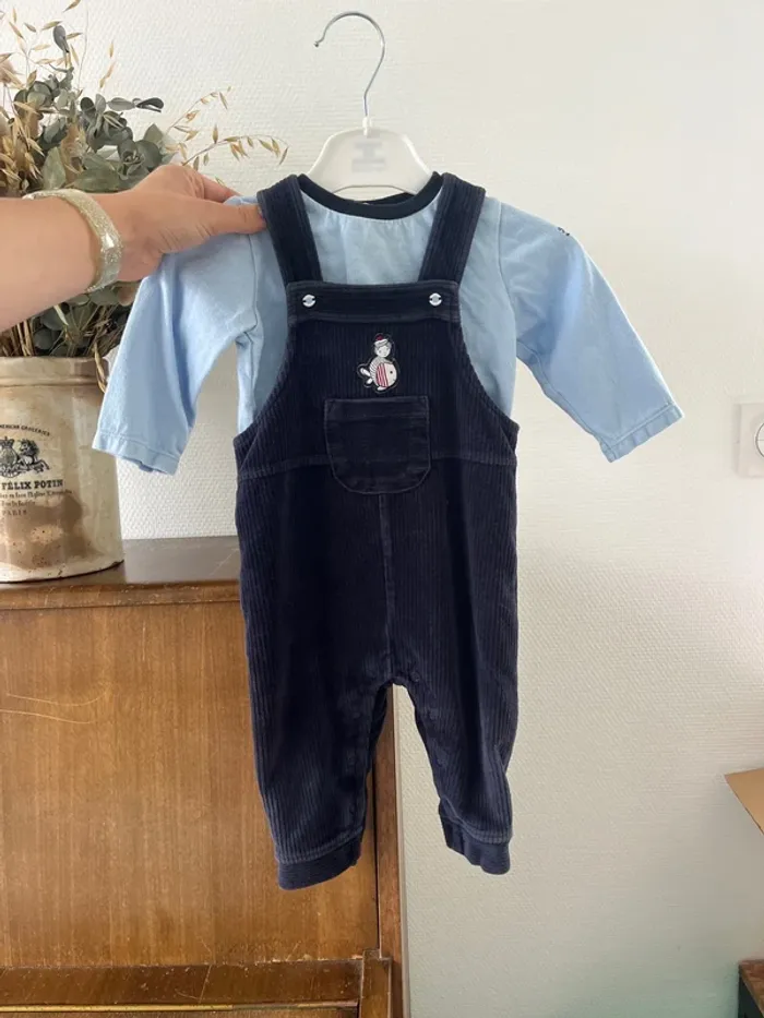 Ensemble Salopette/T-shirt - 9 mois