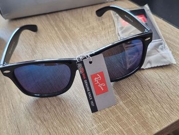Superbe Lunette