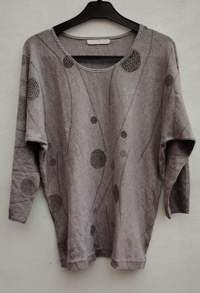Pull gris Armand Thiery – Taille 3 – motif pois texturés