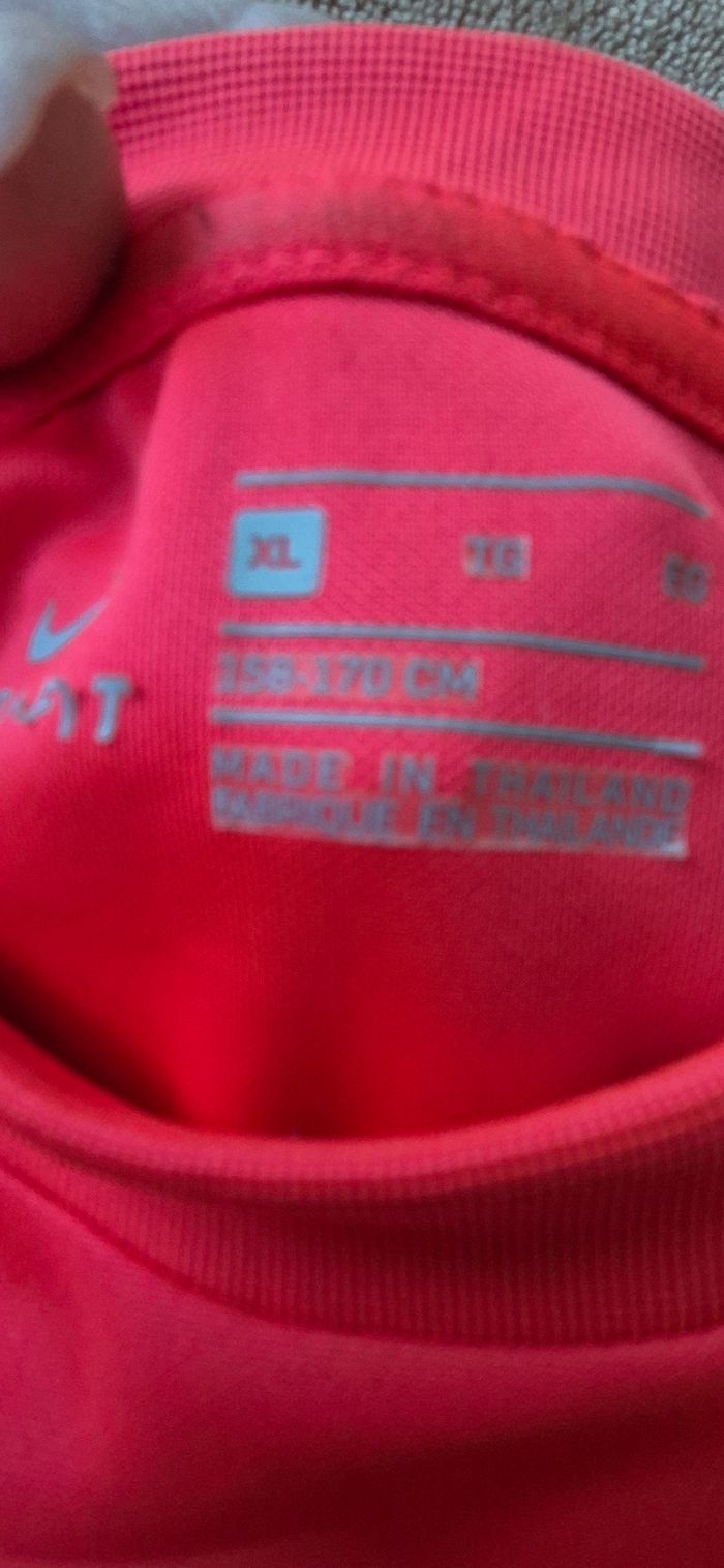 Maillot de sport - photo numéro 3