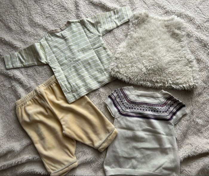 Lot vêtements bébé mixte – Taille 3 à 6 mois - photo numéro 2