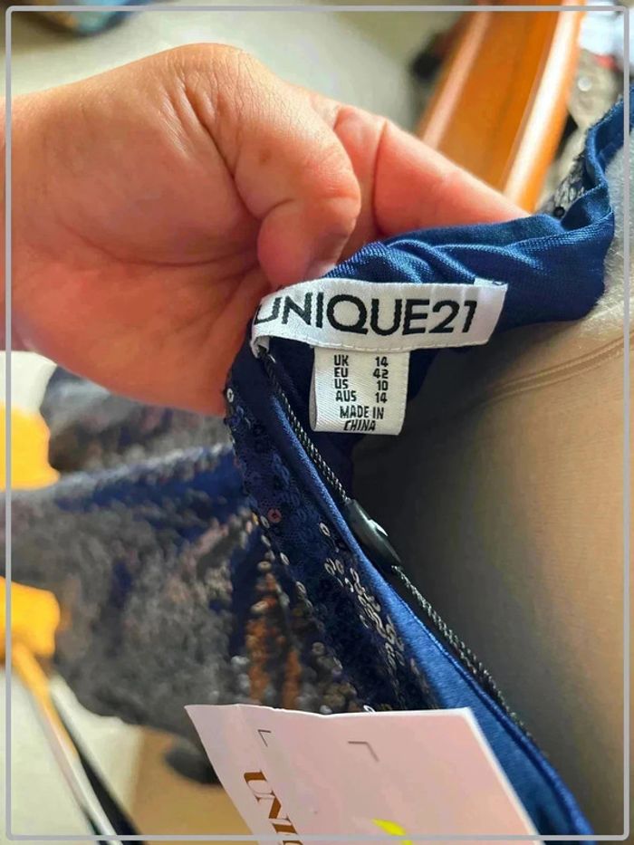 Magnifique top à sequin taille 42 marque unique21 neuf avec étiquette - photo numéro 4