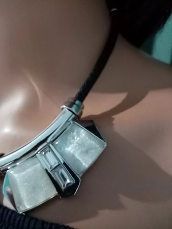 Très beau collier fantaisie