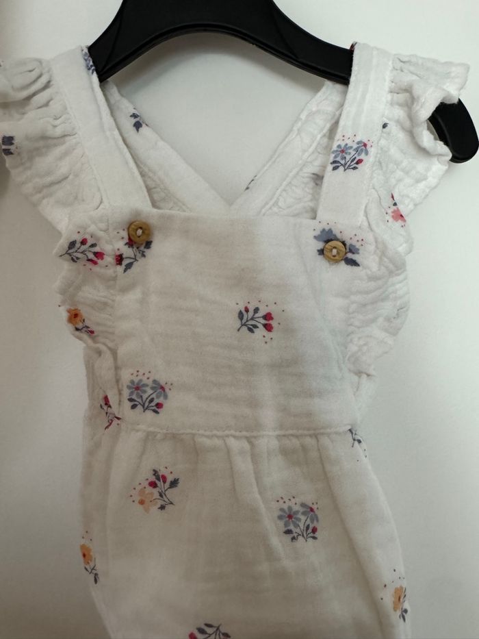 Combinaison à bretelle - photo numéro 2