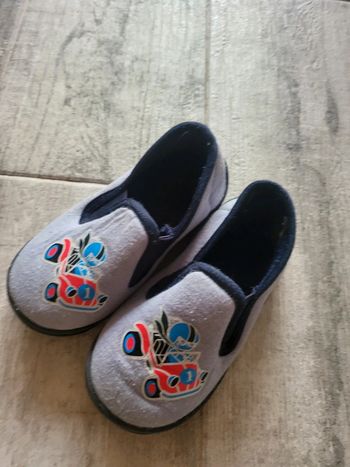Pantoufles garcon pointure 25