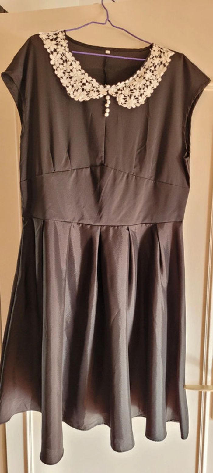 Robe noir