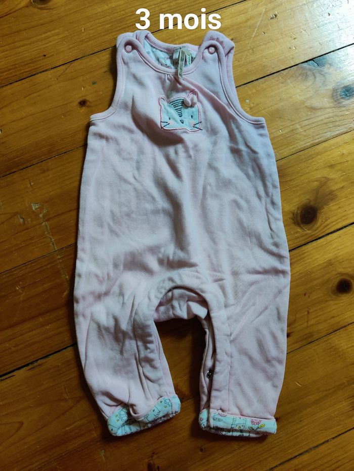 2 robes et 1 salopette fille 3m - photo numéro 2