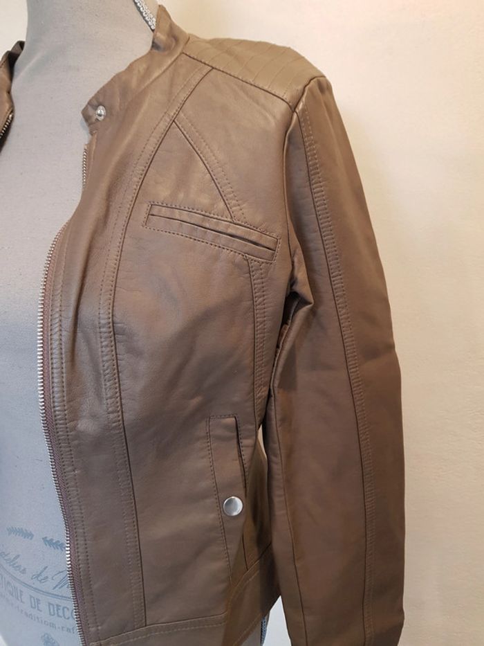 Veste en cuir - photo numéro 2
