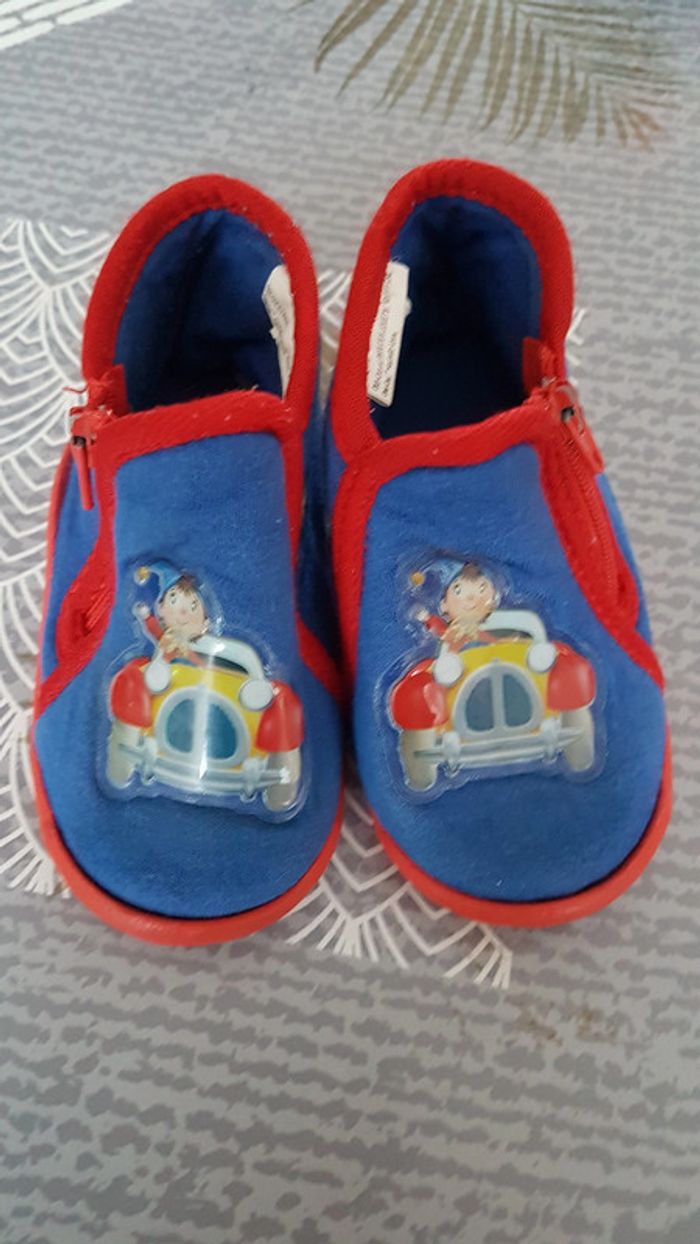 Chaussons enfant oui oui - photo numéro 2