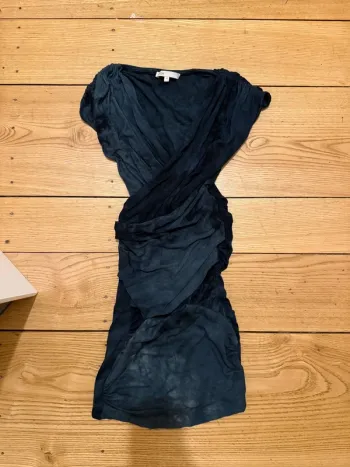 Robe Maje en très bon état bleu marine taille S