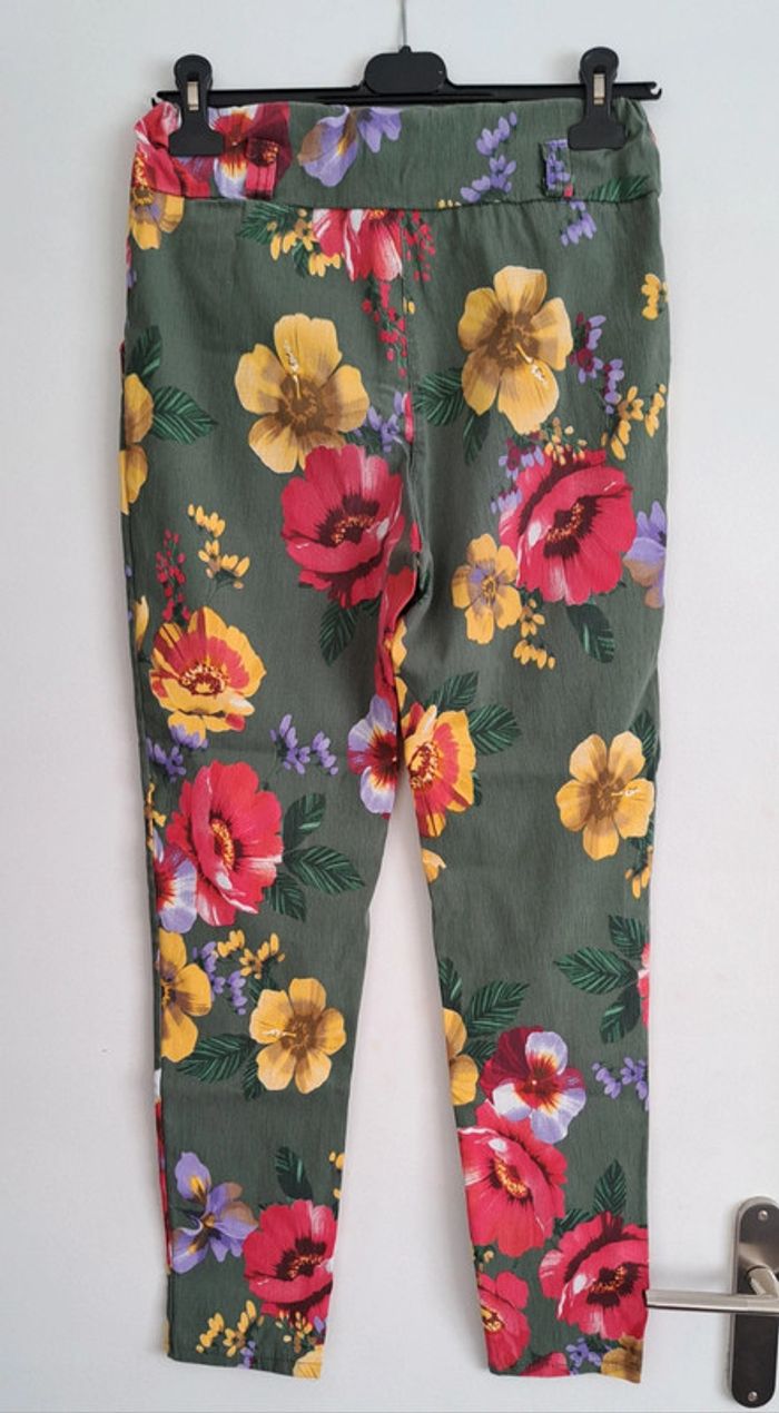 Pantalon fleuri - photo numéro 6
