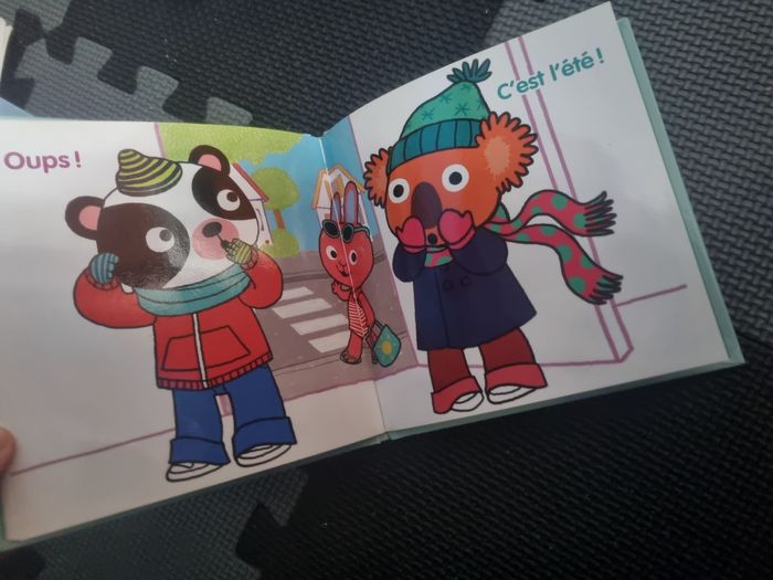 Livre Oops et Ohlala s'habillent tout seuls - photo numéro 7