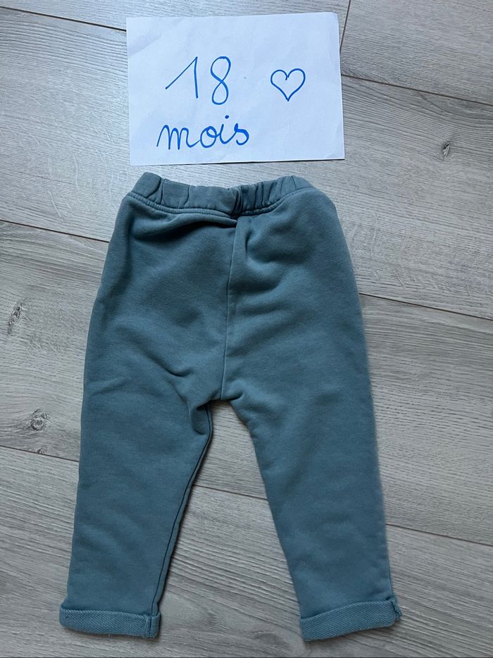 Lot 2 vêtements mixtes 18m - photo numéro 6