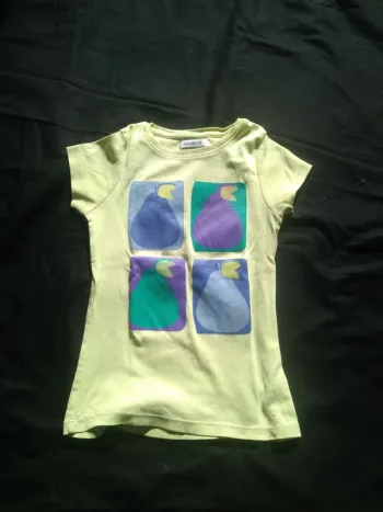 Tee Shirt Manches courtes Fille taille 6 ans