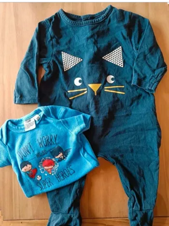 Pyjama 🐱  et  body justice  league