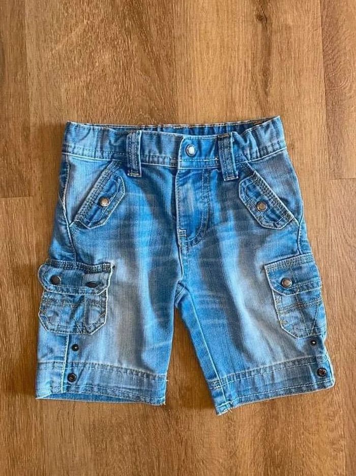 short 3 ans