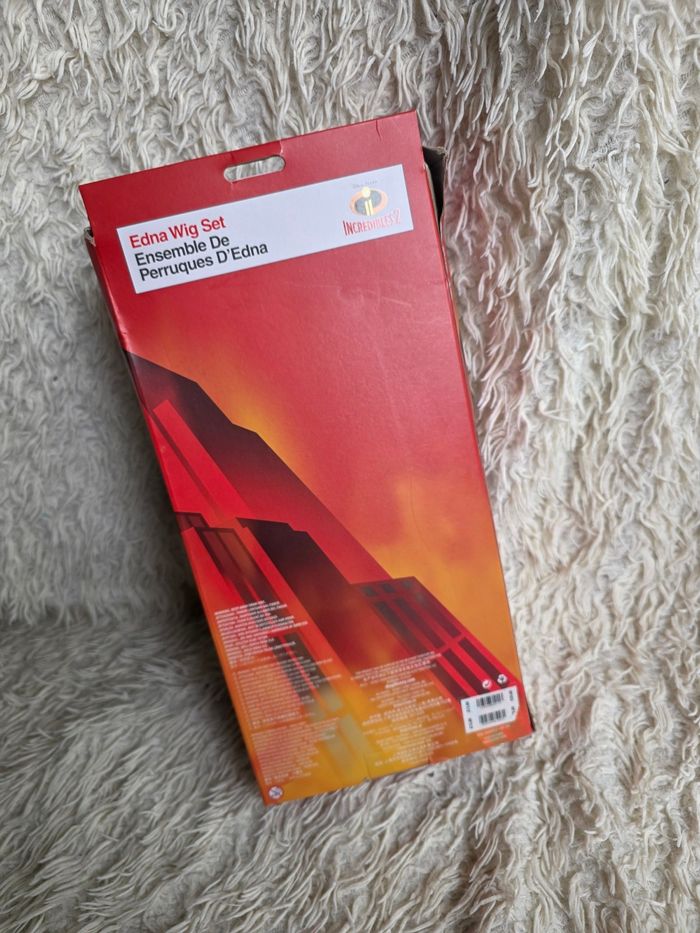 Deguisement Accessoire disney Edna mode des indestructibles - perruque + lunette disneyland paris - disney store - photo numéro 4