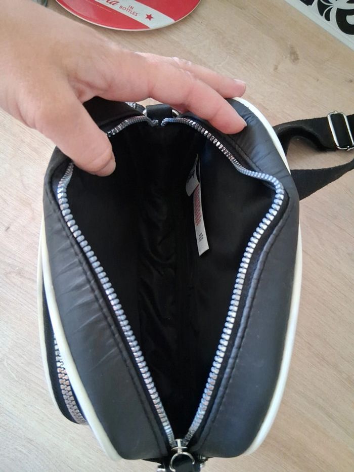 Sac en bandoulière Mickey Mouse - photo numéro 8