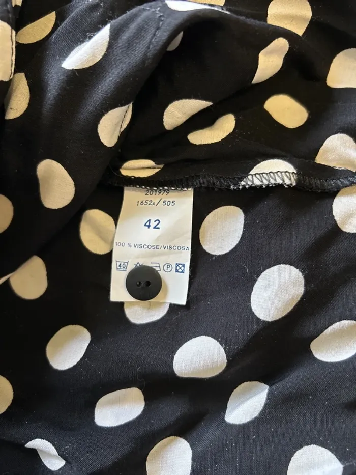 Robe noir à pois blancs - photo numéro 9