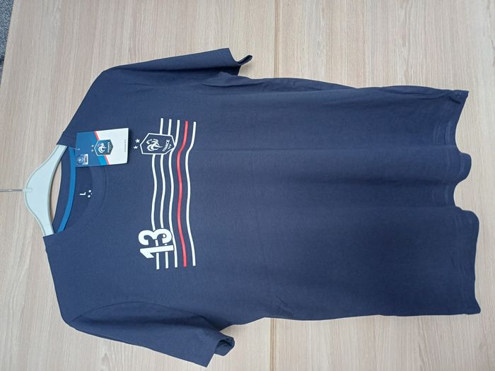 Lot de t-shirt homme (toutes marques) taille L, tous en très bon état - photo numéro 8