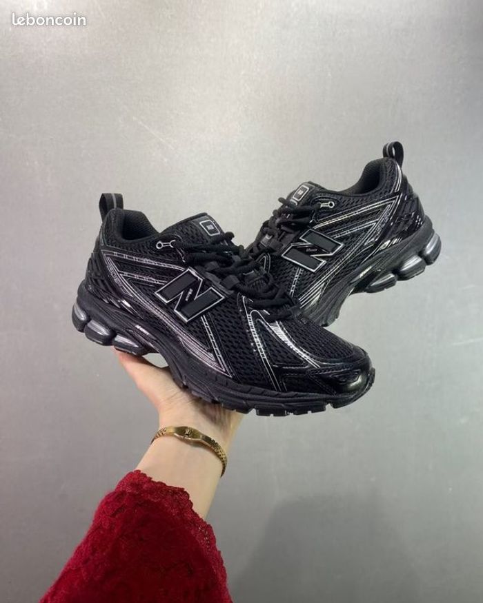 New balance 1906r noir gris enfant 33