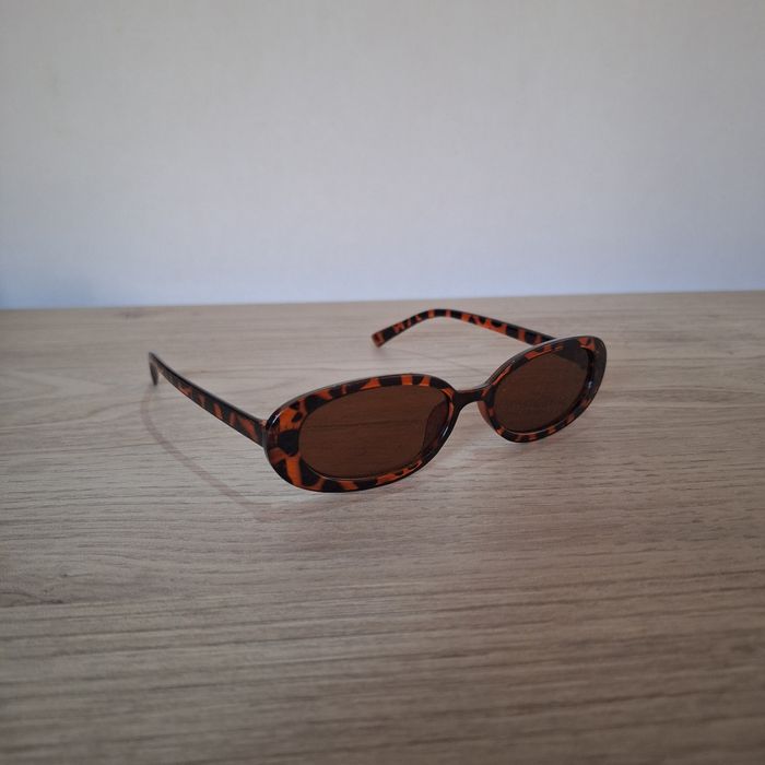 Lunettes de Soleil - Y2K Vintage 90s-2000s - Unisexe Sunglasses - Verres Teintés - photo numéro 4