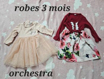 Lot de 2 robes taille 3 mois