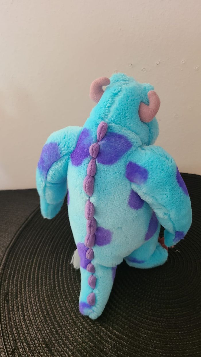 Peluche Sulli DISNEYLAND PARIS Monstres & Cie Sully Disney 21 cm - photo numéro 4