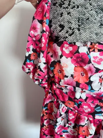 Robe épaule dénudé