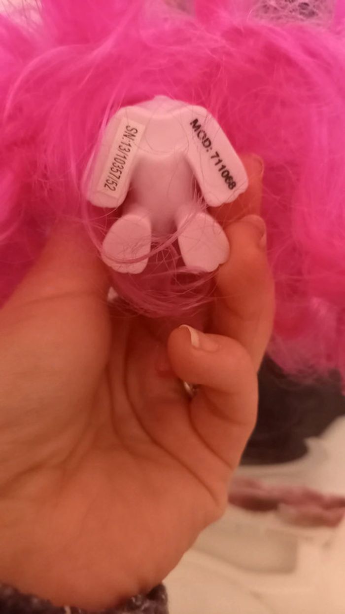 Joli figurine chien à long cheveux - photo numéro 3