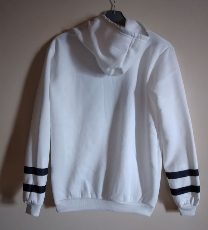 Sweat à capuche Neuf - photo numéro 2