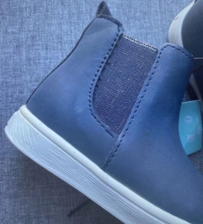 Bottines cuir Obaibi Obaïbi taille 21 neuves - photo numéro 3