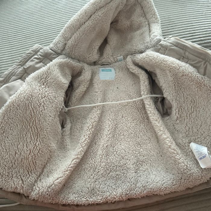 Manteau hiver avec moufles - photo numéro 2