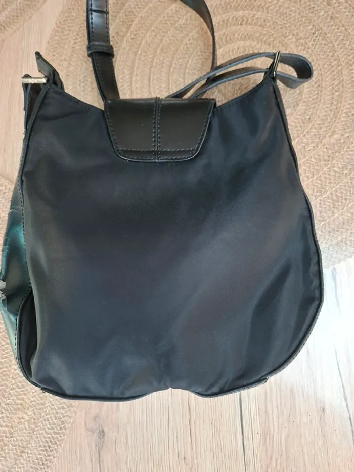 Sac Thierry Mugler noir vintage – Étoile métallique – Bandoulière - photo numéro 6
