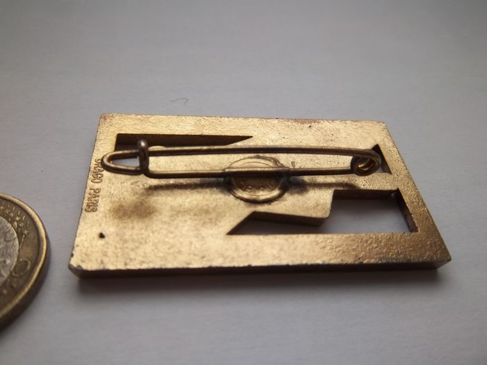 insigne Madagascar académie militaire 29 mars 1947 insurrection Drago - photo numéro 2