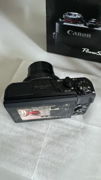 Canon g7x mark ii état comme neuf Complet avec boite + trépied + chargeur