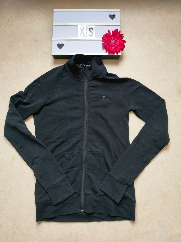 Veste de jogging noire Domyos – Taille 34 DON