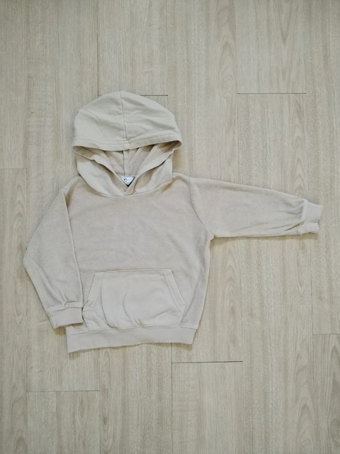 Sweat à capuche 2 ans