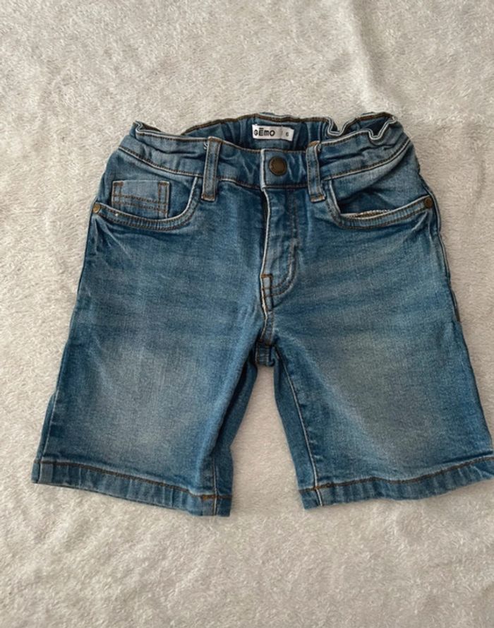 Lot de vêtements taille 6 ans - photo numéro 5