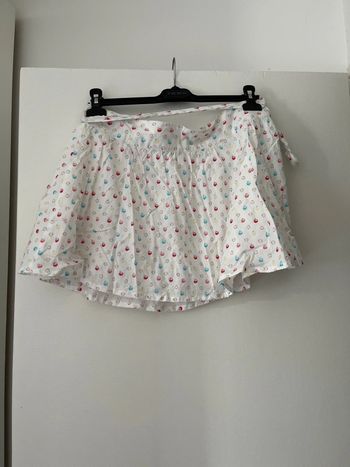 Jupe blanche avec cerise pimkie