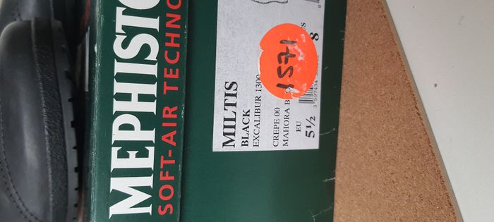 Bottes fourrée femme "Méphisto" neuve pointure 39 - photo numéro 2