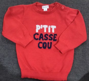 Pull bébé comme neuf
