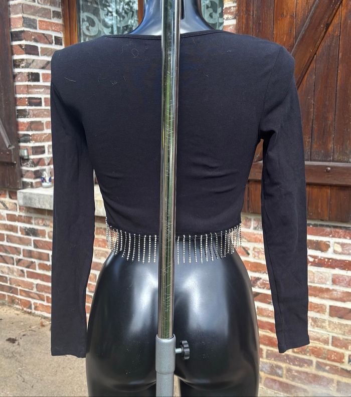 〰️ Top court manches longues à strass et franges – Taille 36 Undiz - photo numéro 3