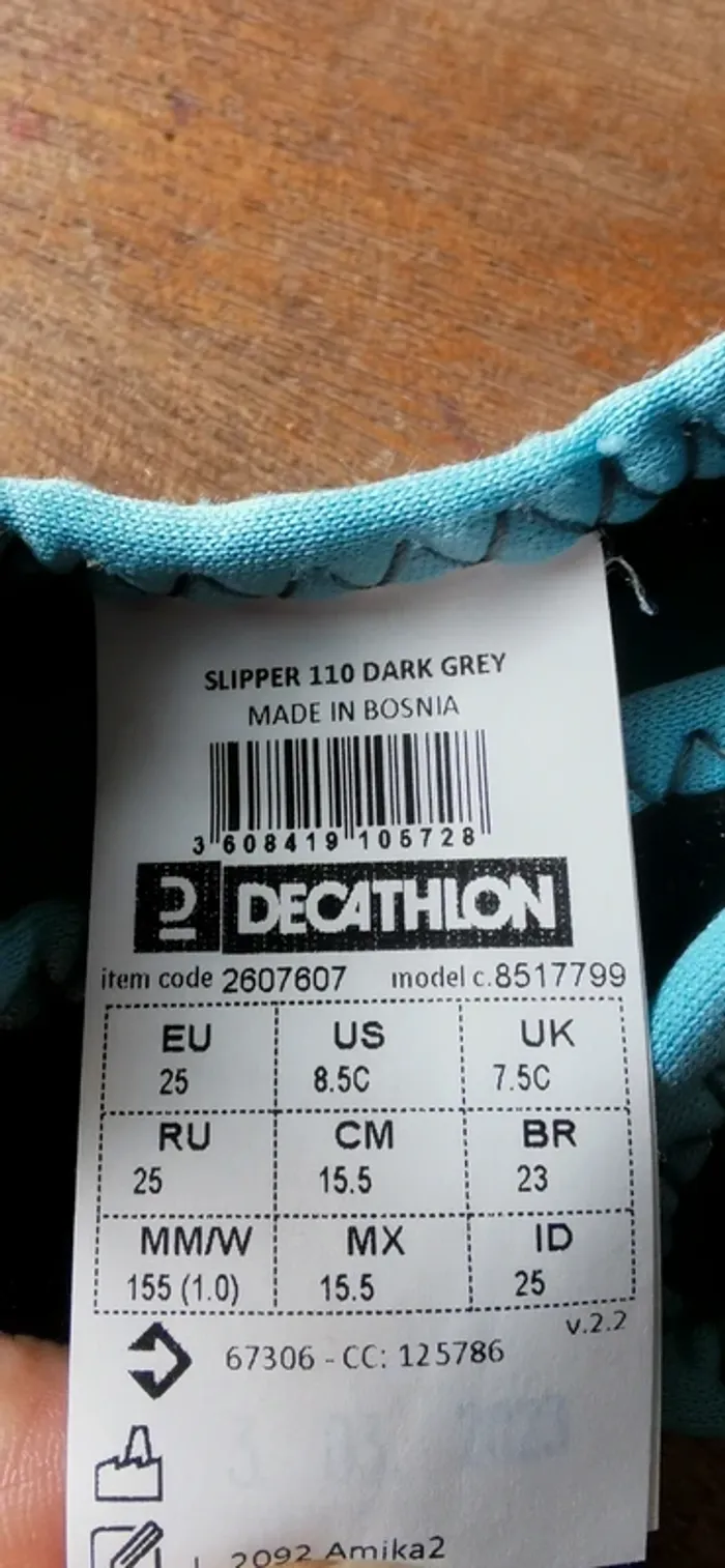 🌼Chaussons souples mixtes antidérapants Decathlon T25 Premiers pas, baby gym, rentrée état neuf 🐾 - photo numéro 3