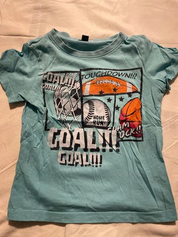 Lot de 2 t shirt 4 ans