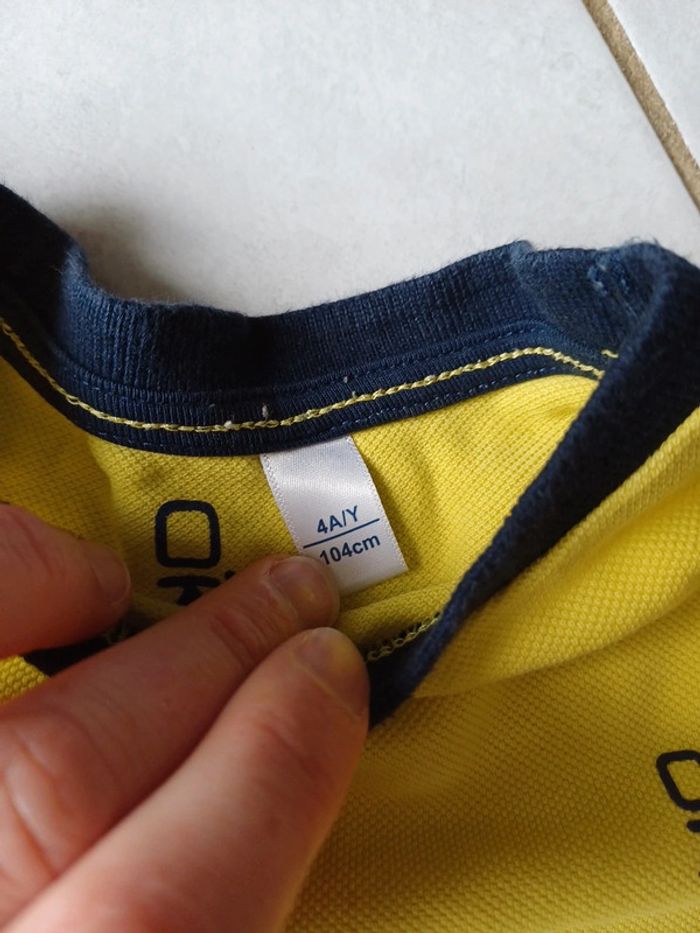Tee-shirts 4 ans - photo numéro 2