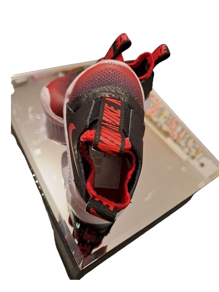 Chaussures nike bébé