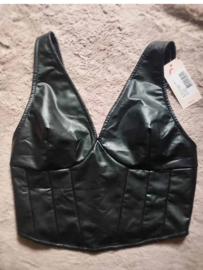 Top corset similicuir noir neuf Nelly M